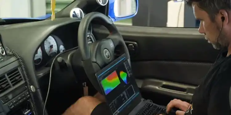 how to tune a car with a laptop